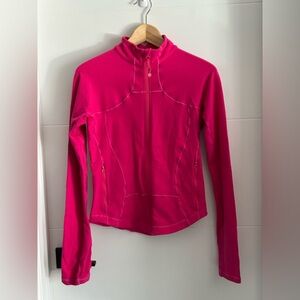 Lululemon: Women's Jacket (pit to pit approx 18 inches)